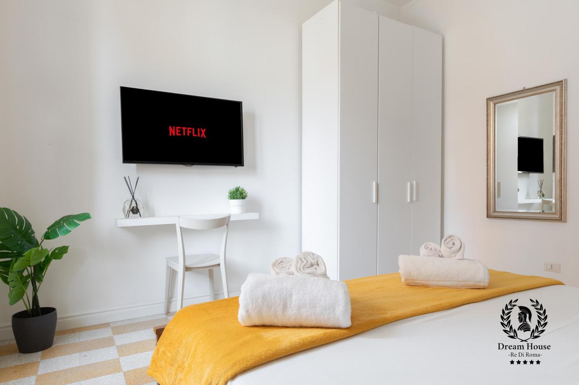 Dream House Re Di - 50mt To Metro Station, Position, 4pax, 2bdr Apartment Rome