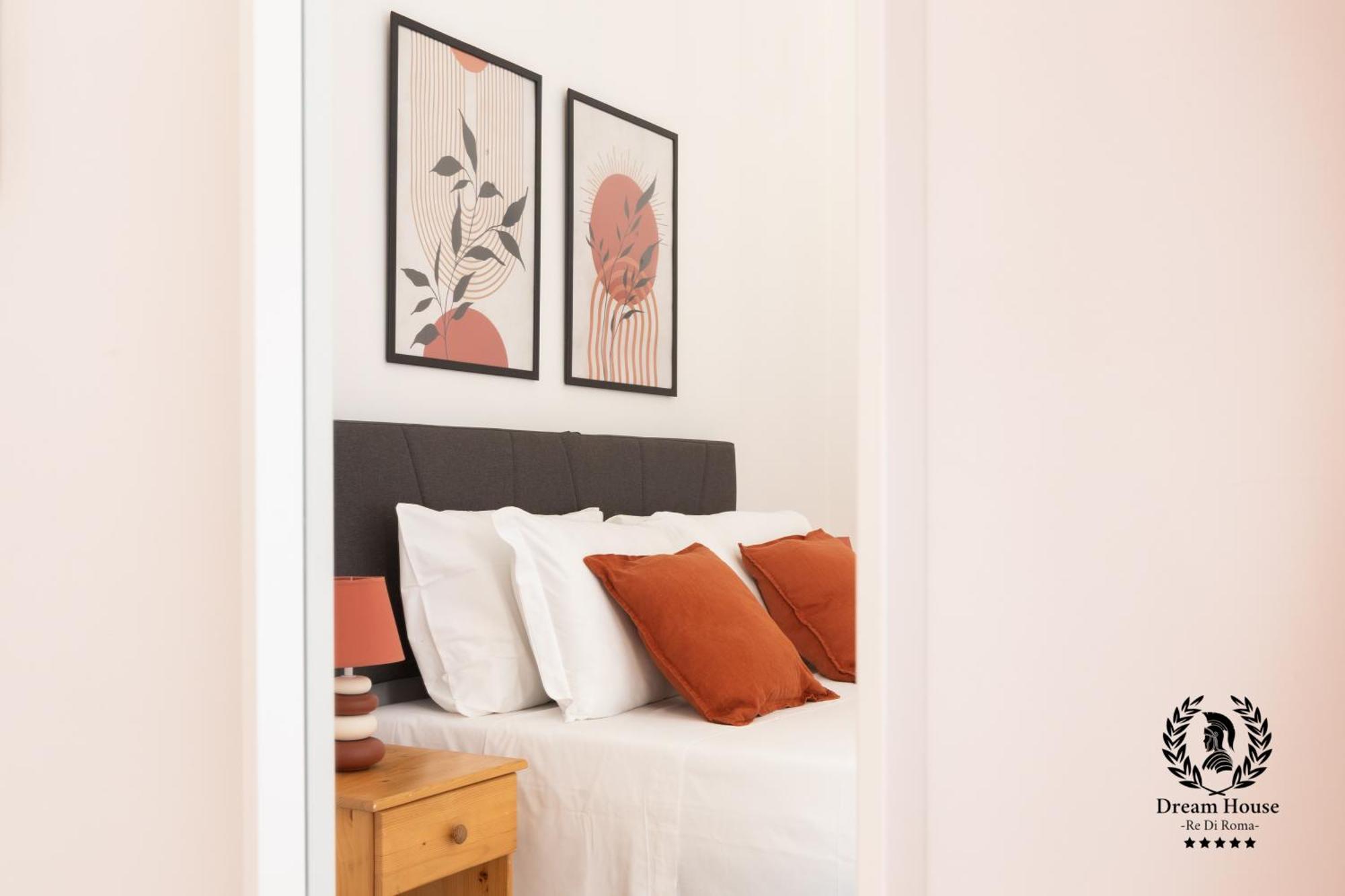 Appartement Dream House Re Di - 50mt To Metro Station, Position, 4pax, 2bdr *