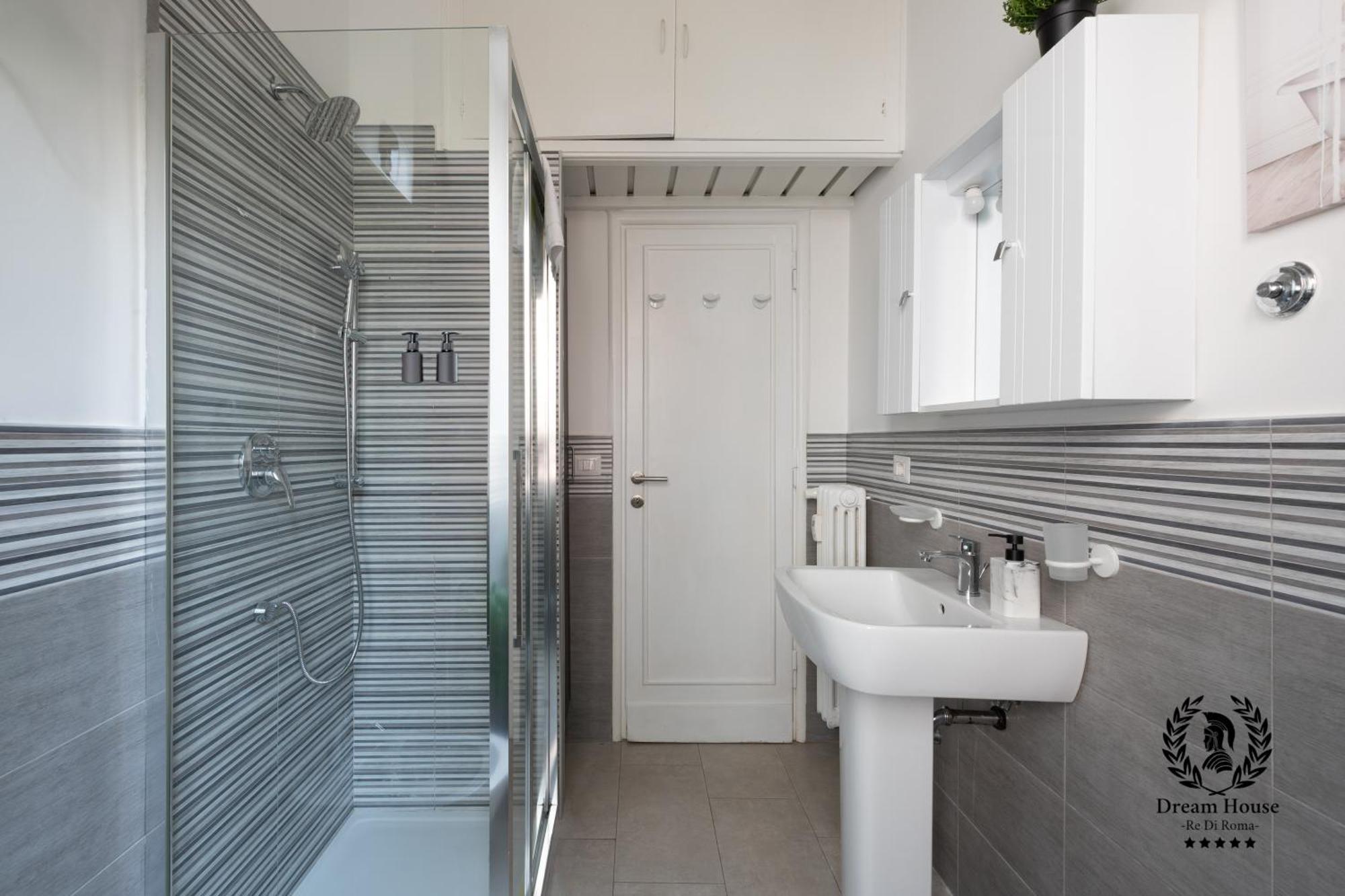 Dream House Re Di - 50mt To Metro Station, Position, 4pax, 2bdr Appartement